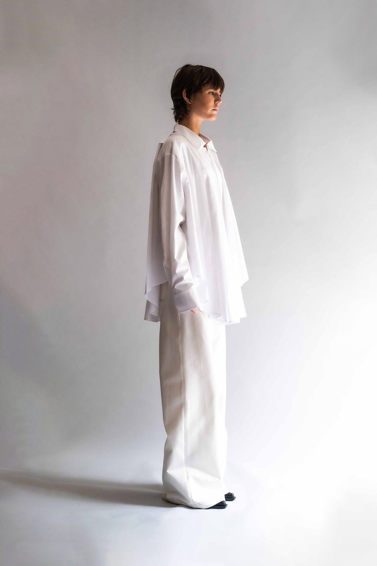 White pleated shirt - No Season 2024 Cyberdistortion