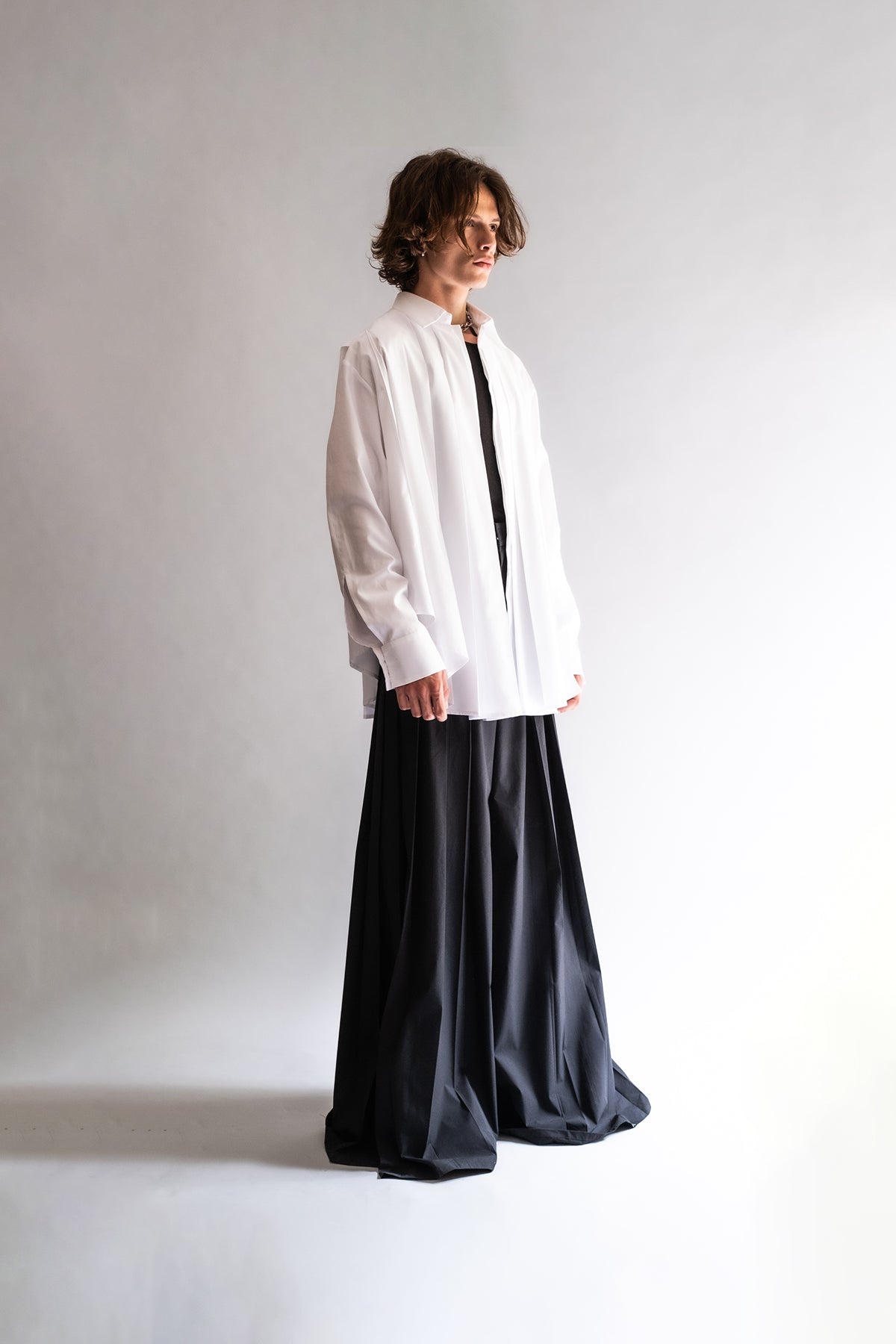 White pleated shirt - No Season 2024 Cyberdistortion