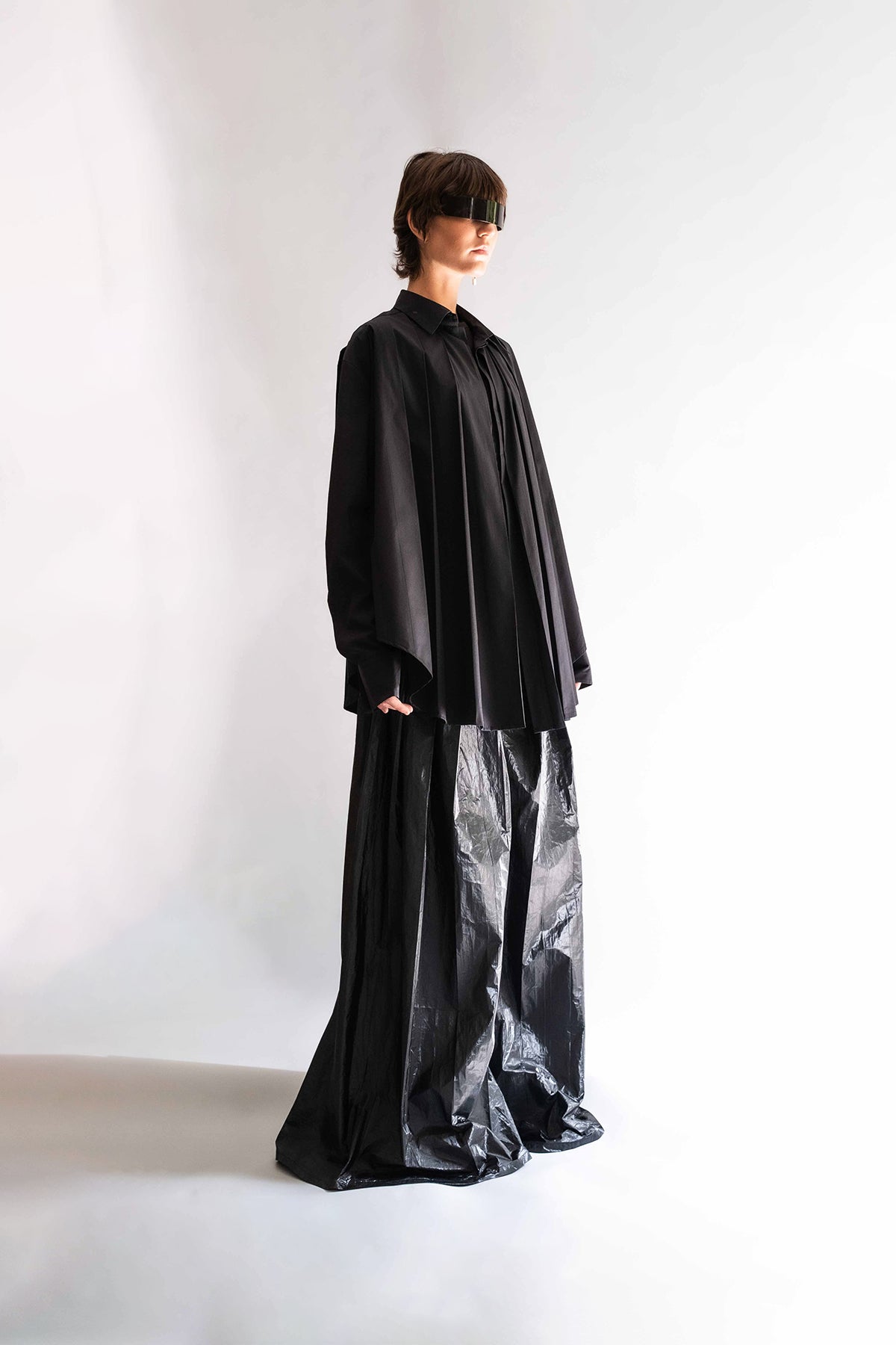 Technical fabric pleated pants - No Season 2024 Cyberdistortion