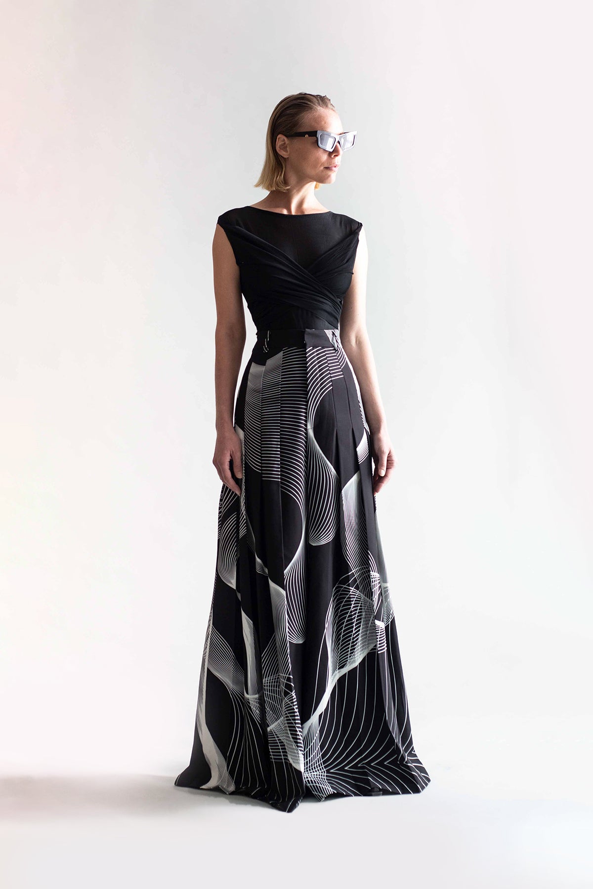 “LINES” print pleated pants - No Season 2024 Cyberdistortion