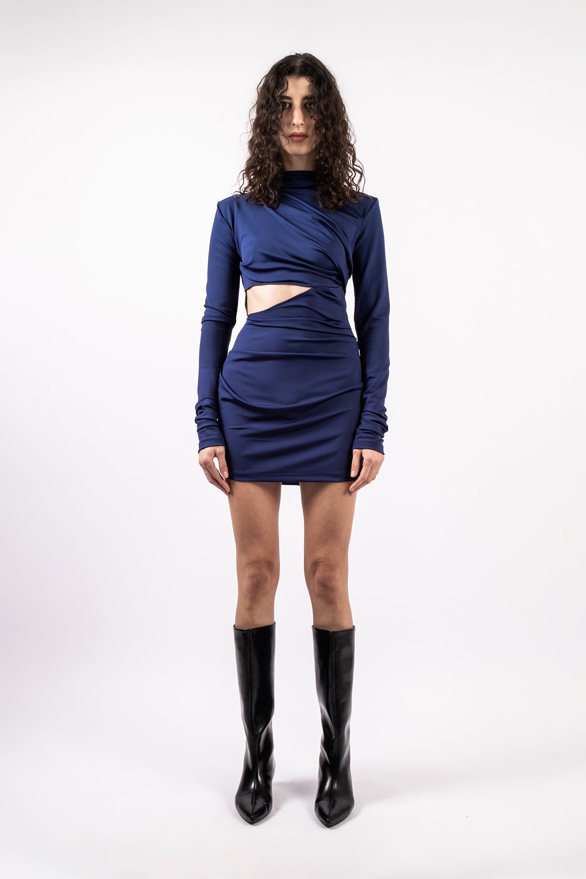 Short knitted draped dress