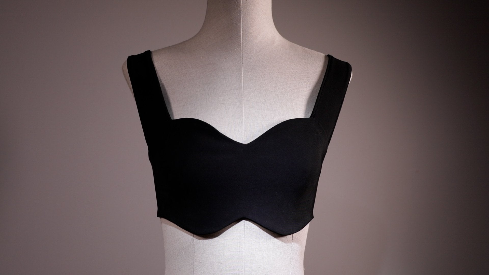 No Season Techno-Couture Bra