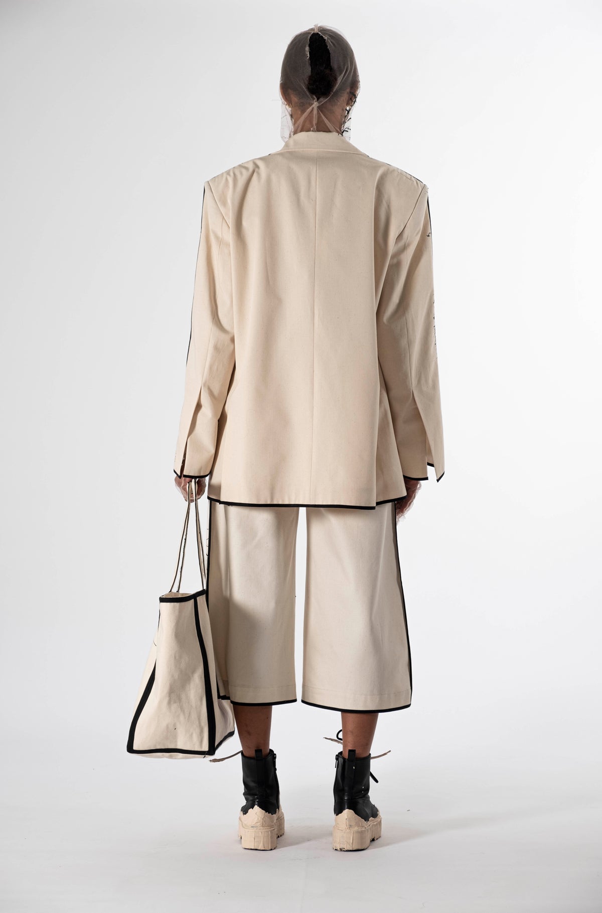 AOKI No Season jacket on pre-order