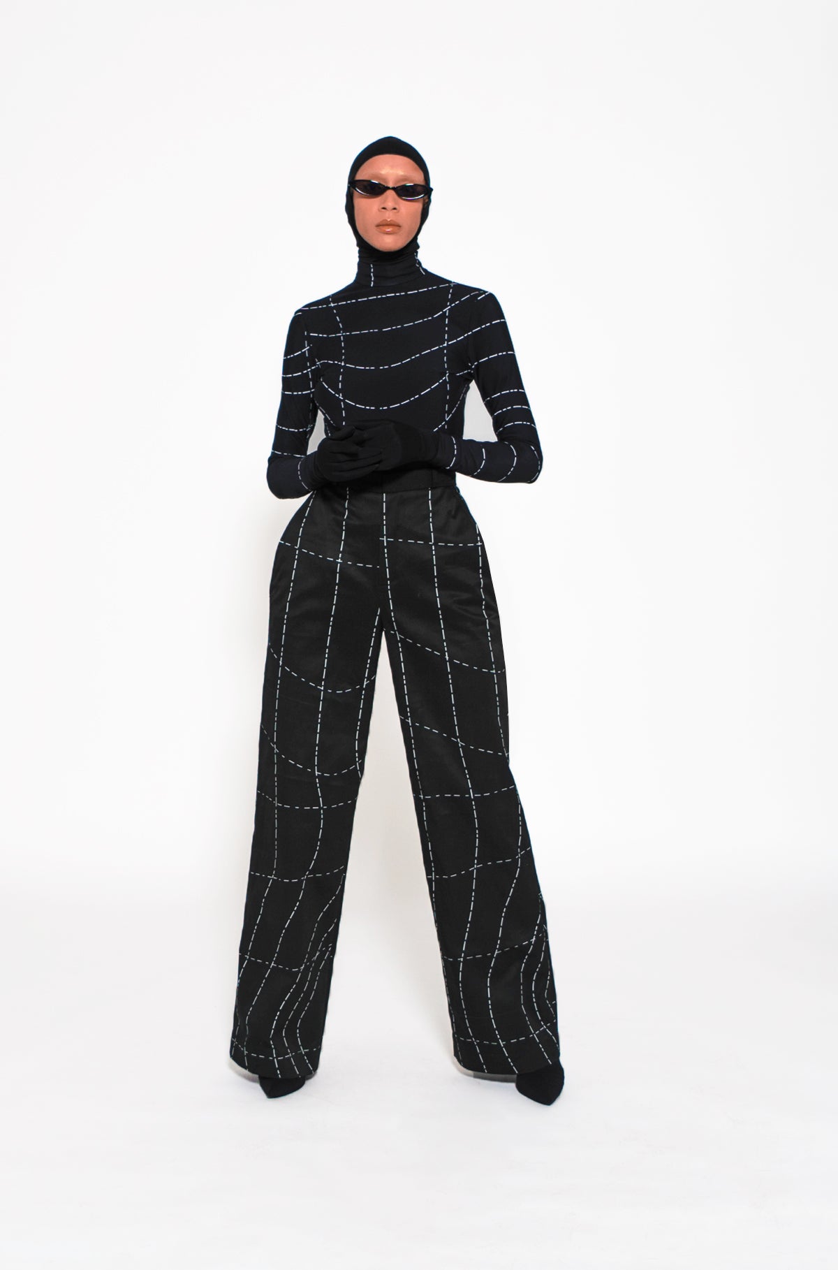 Bâti No Season 2023 turtleneck for pre-order