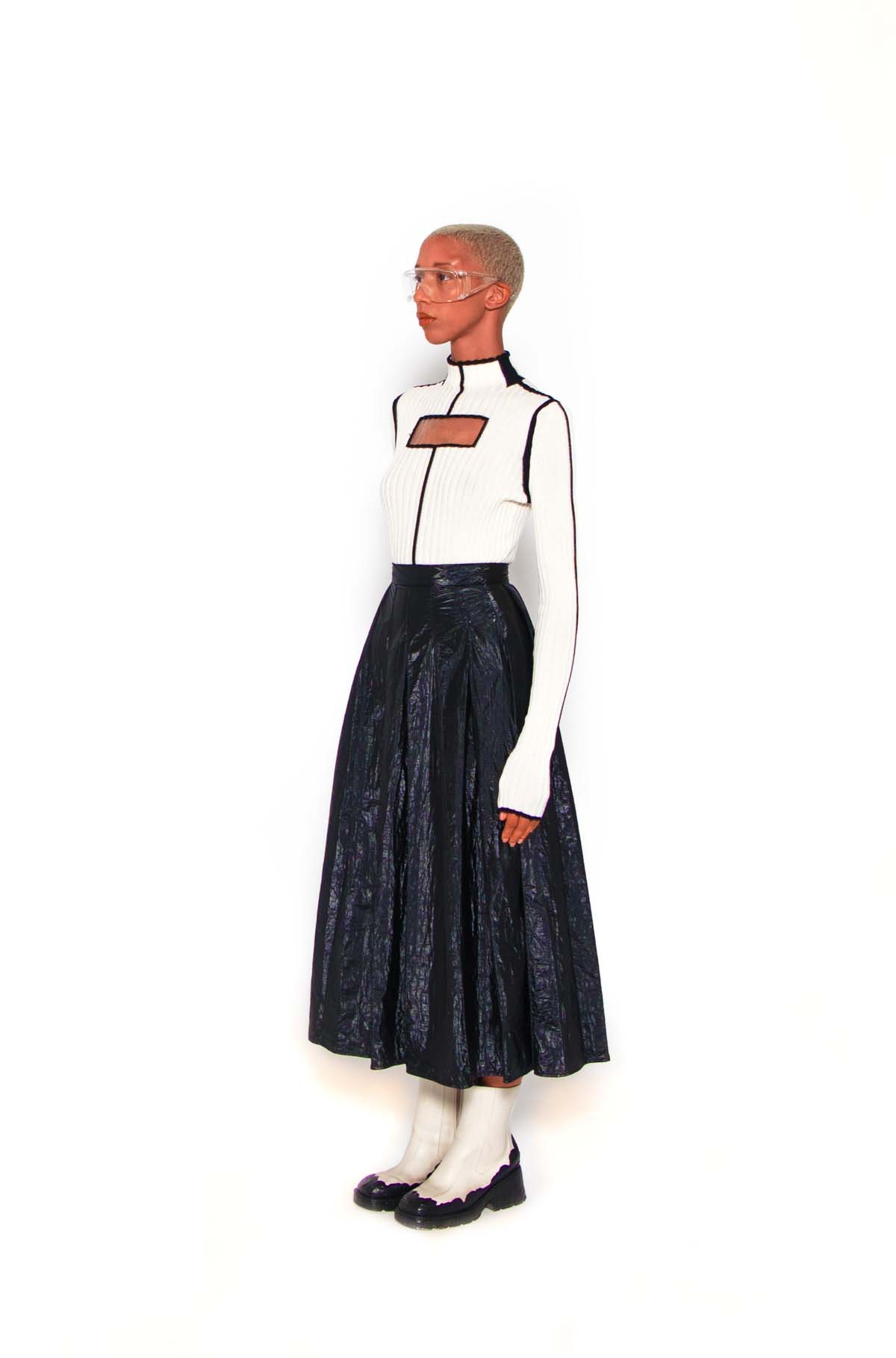 No Season 2023 knitted top on pre-order