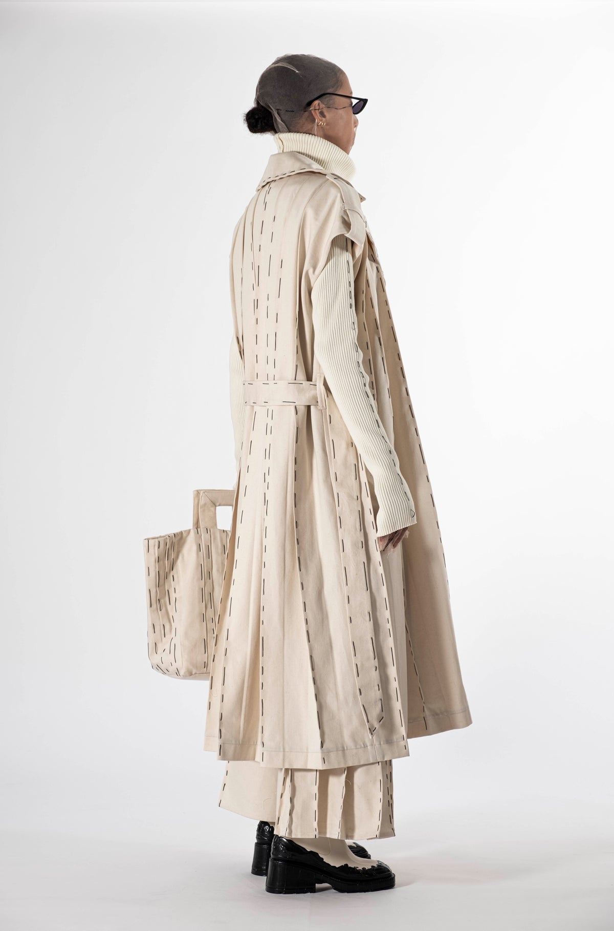 No Season Bâti Trench on pre-order